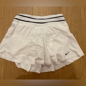 Nike tennis skirt with installed shorts, 2000s